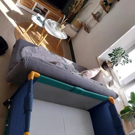 La Maison De Mona Bed & Breakfast *