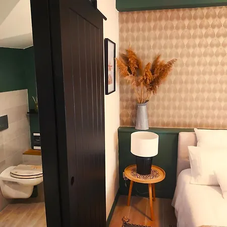 La Maison De Mona *